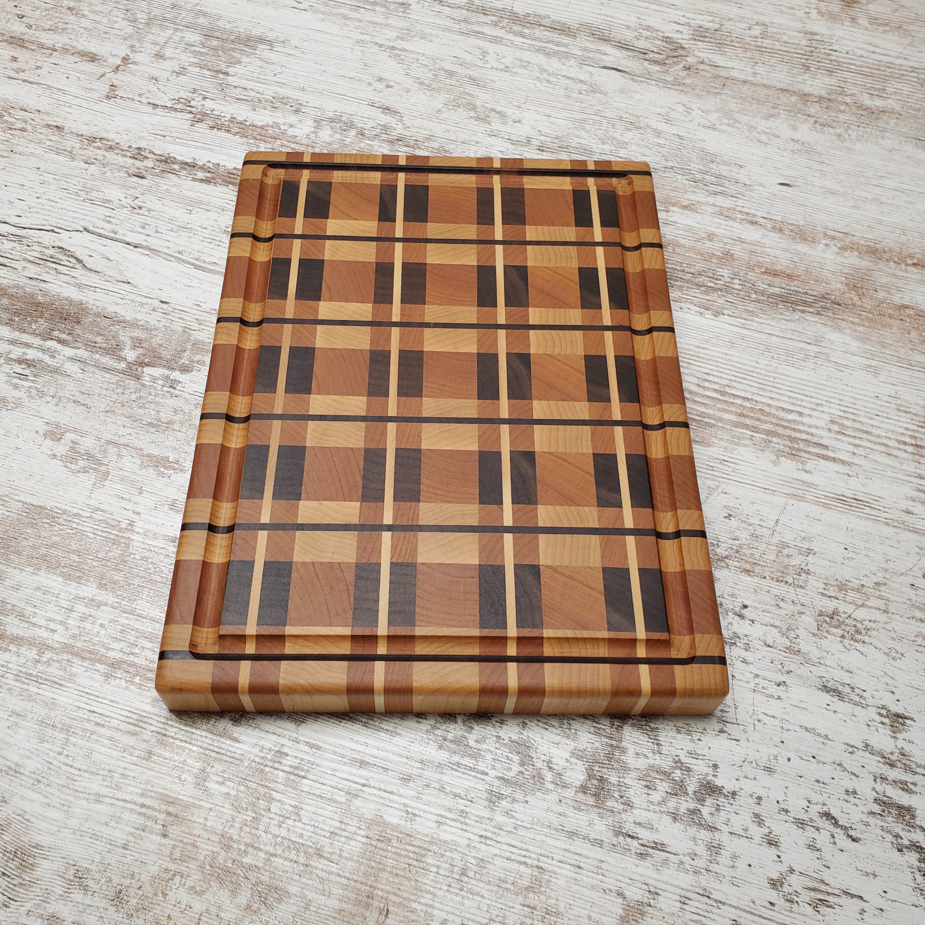 Plaid traeger cutting board.