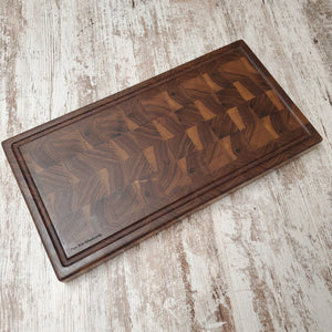The walnut bar board