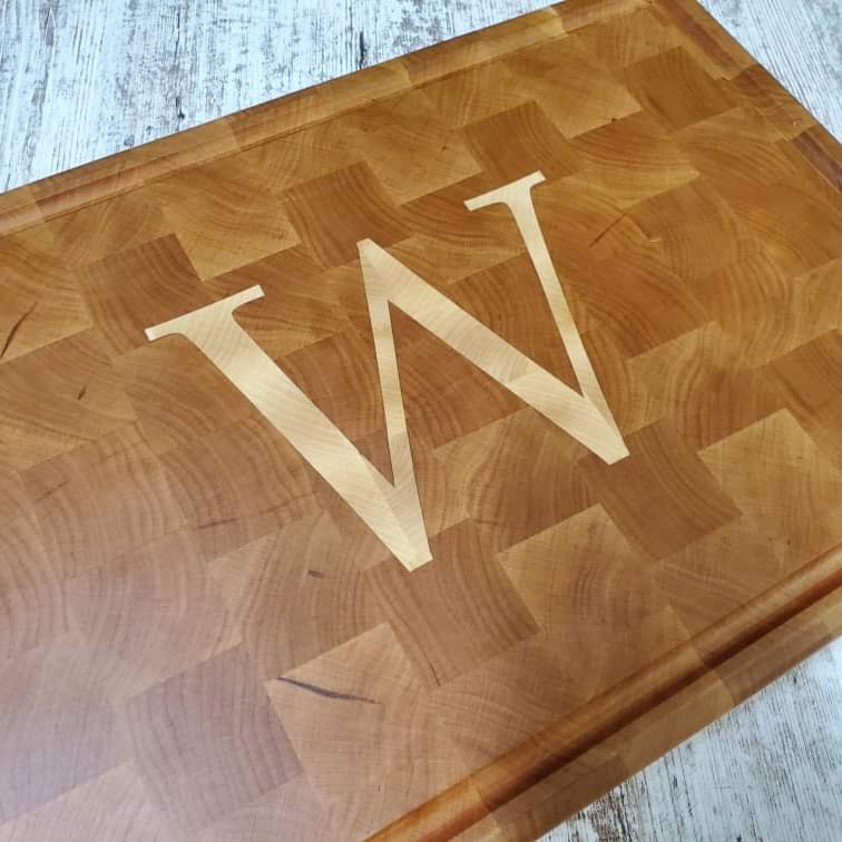 Single letter personilized cutting board